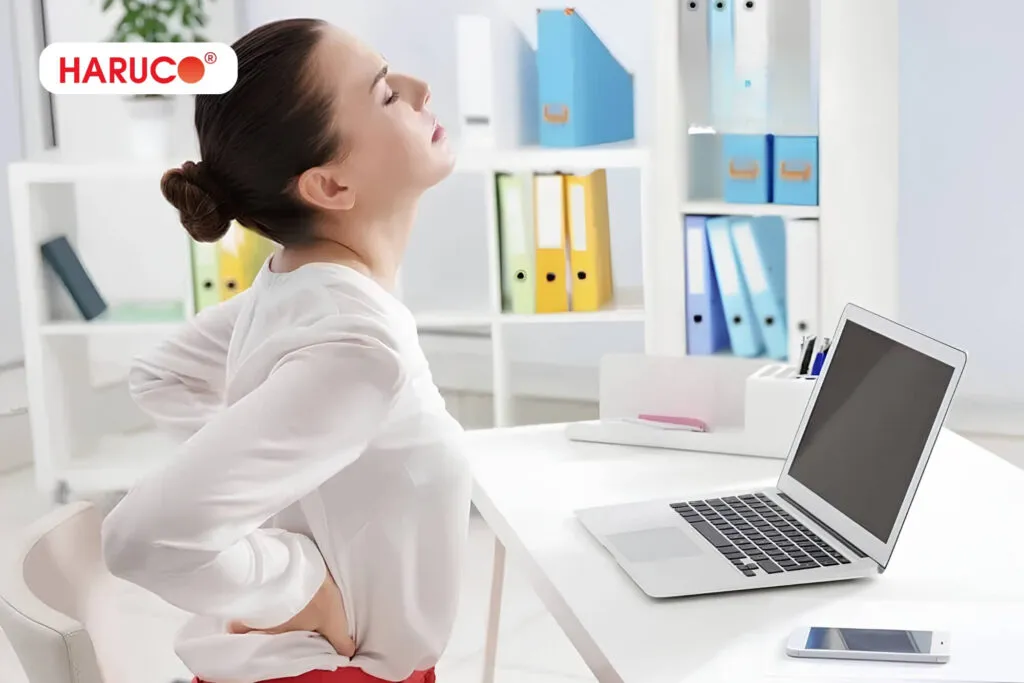Ngồi thẳng lưng bị mỏi