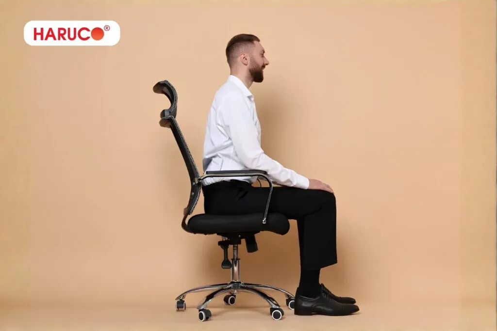 Bị gù lưng có trị được không