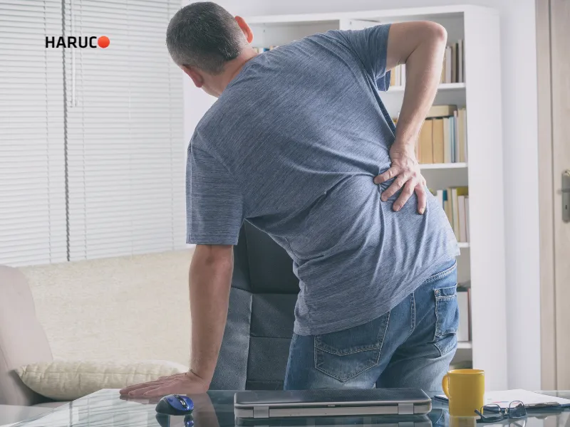 Đau lưng không cúi được