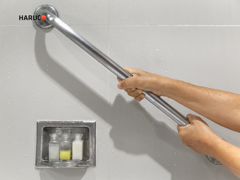 khung-tay-vin-bon-cau-haruco