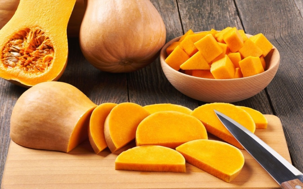 Trong 100g bí đỏ chứa nhiều chất xơ và các thành phần dinh dưỡng khác