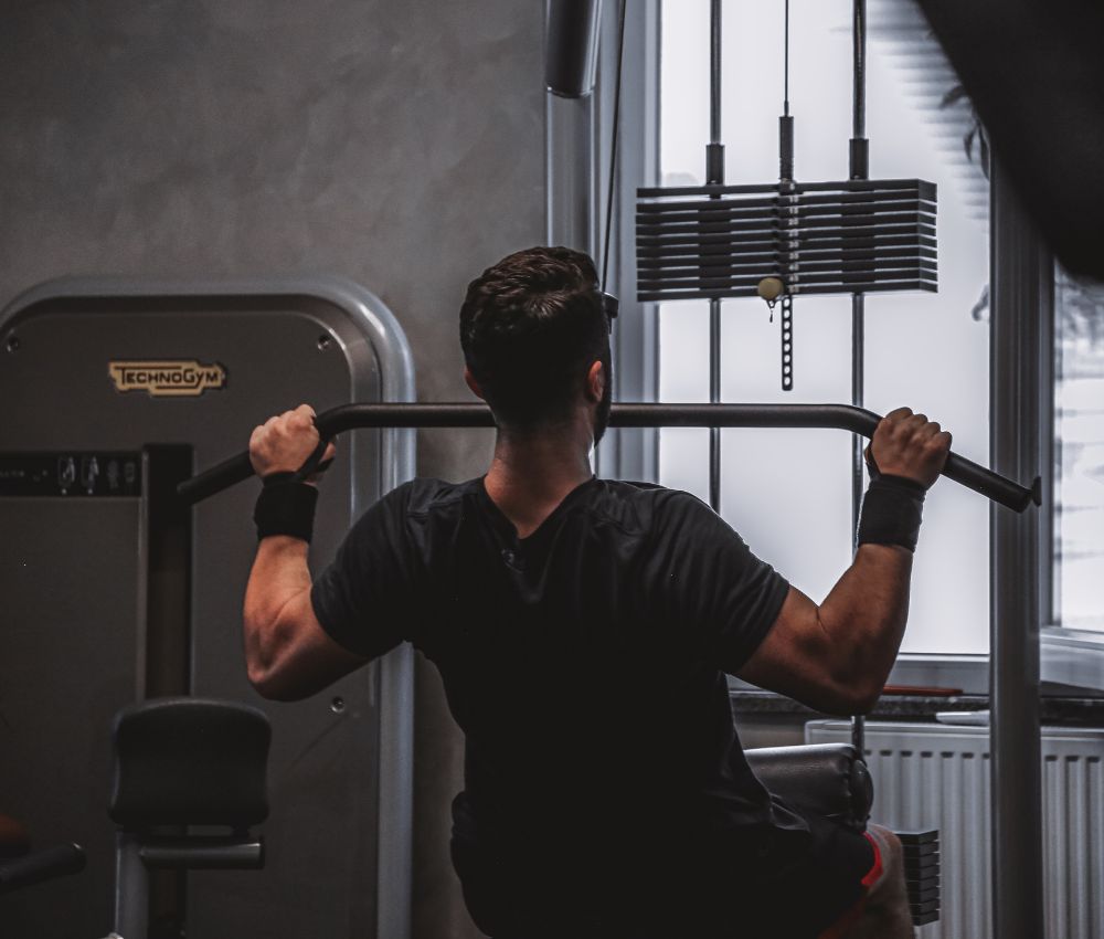 Người tập gym hoặc chơi thể thao không nên ăn nhiều cơm trắng
