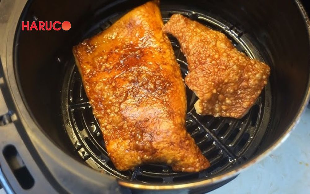 Da heo nướng nồi chiên không dầu giúp giảm đáng kể lượng mỡ