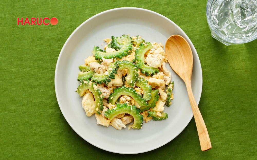 Khổ qua xào trứng giàu protein, ít calo