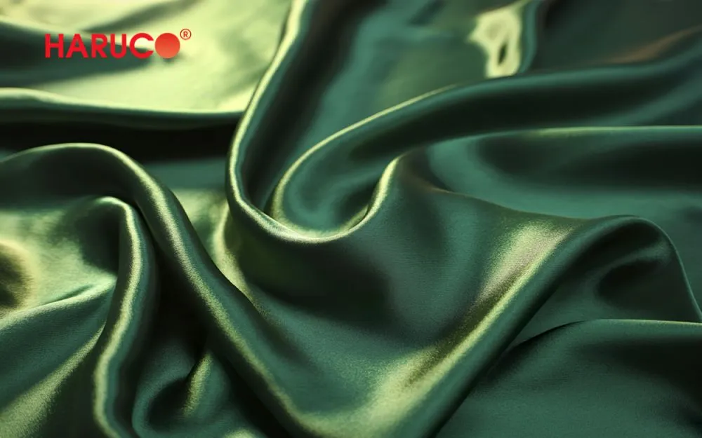 Tặng mẹ người yêu xấp vải lụa trơn sang trọng