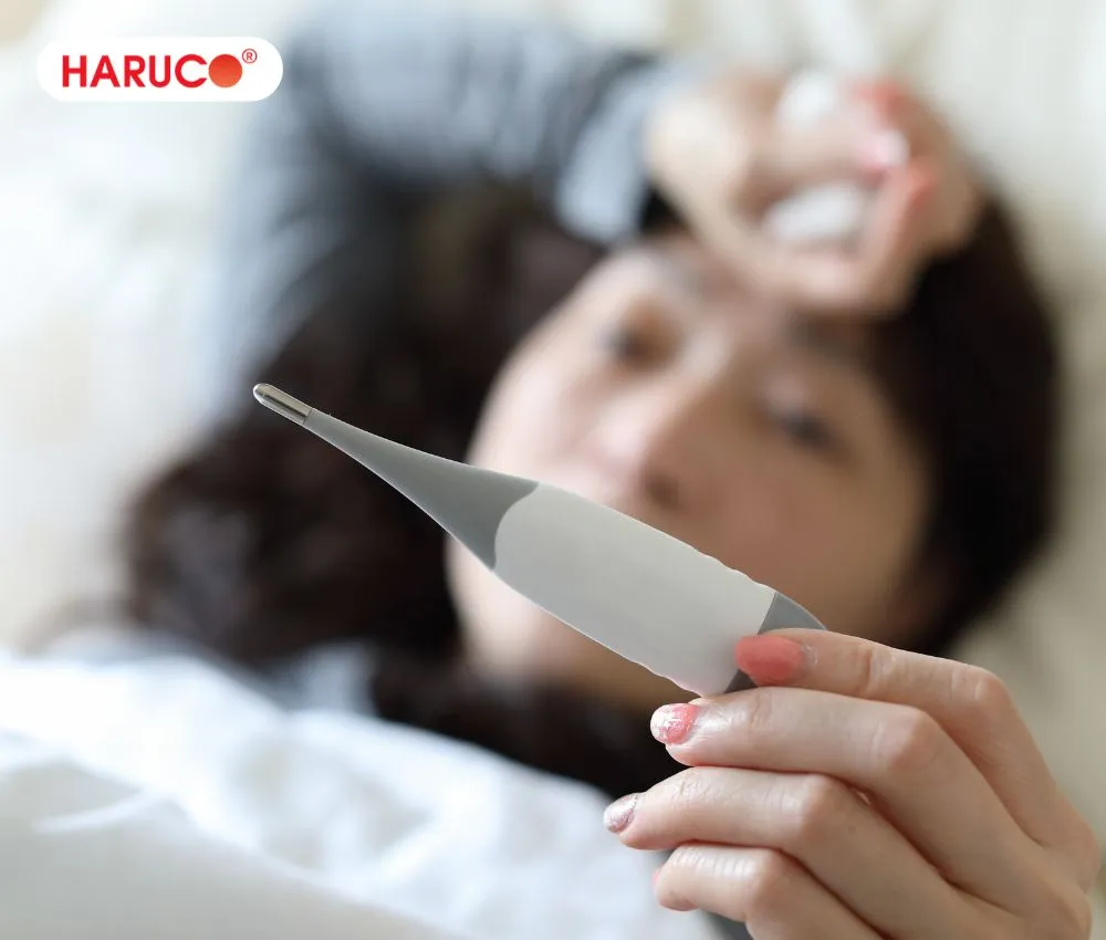 Người đang sốt hoặc cơ thể suy nhược không nên ngâm chân