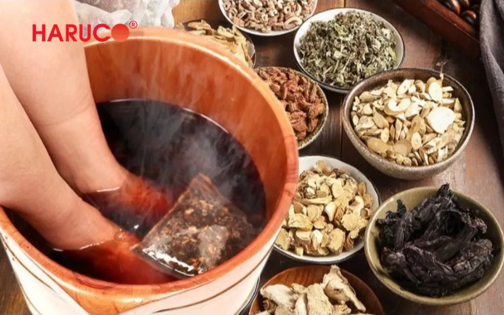 Ngâm chân với thảo dược ngâm chân chuyên dụng