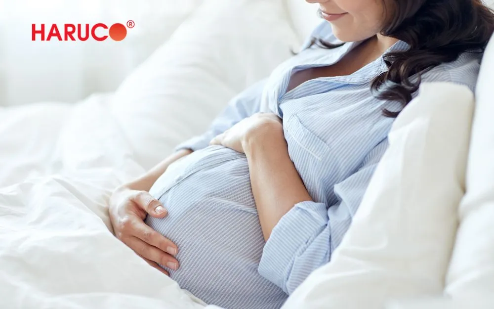 Phụ nữ mang thai cần tham khảo ý kiến bác sĩ trước khi ngâm chân