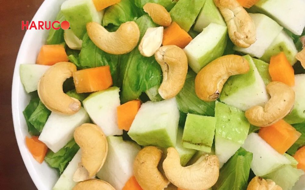 Salad ổi thanh đạm, đơn giản, dễ làm