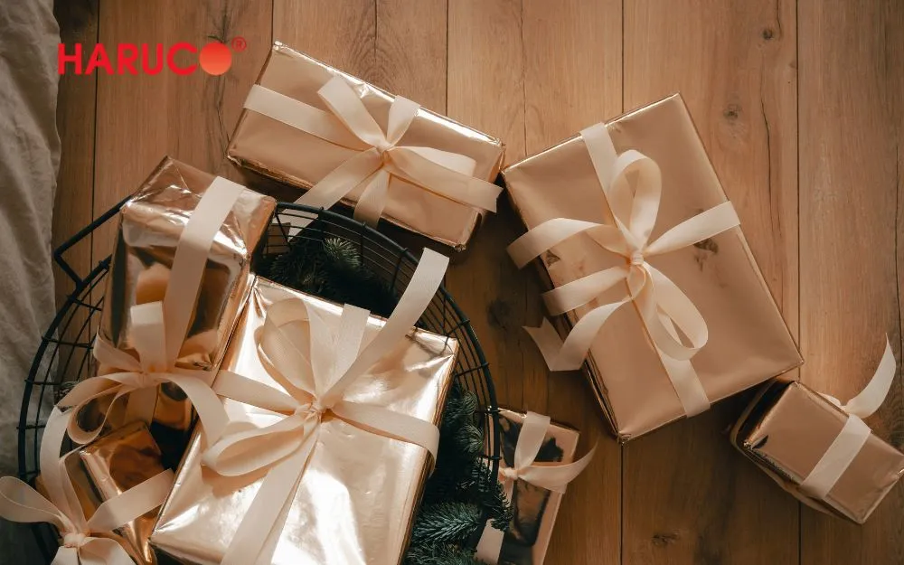 Mua nước hoa làm quà sinh nhật cho mẹ 30 tuổi