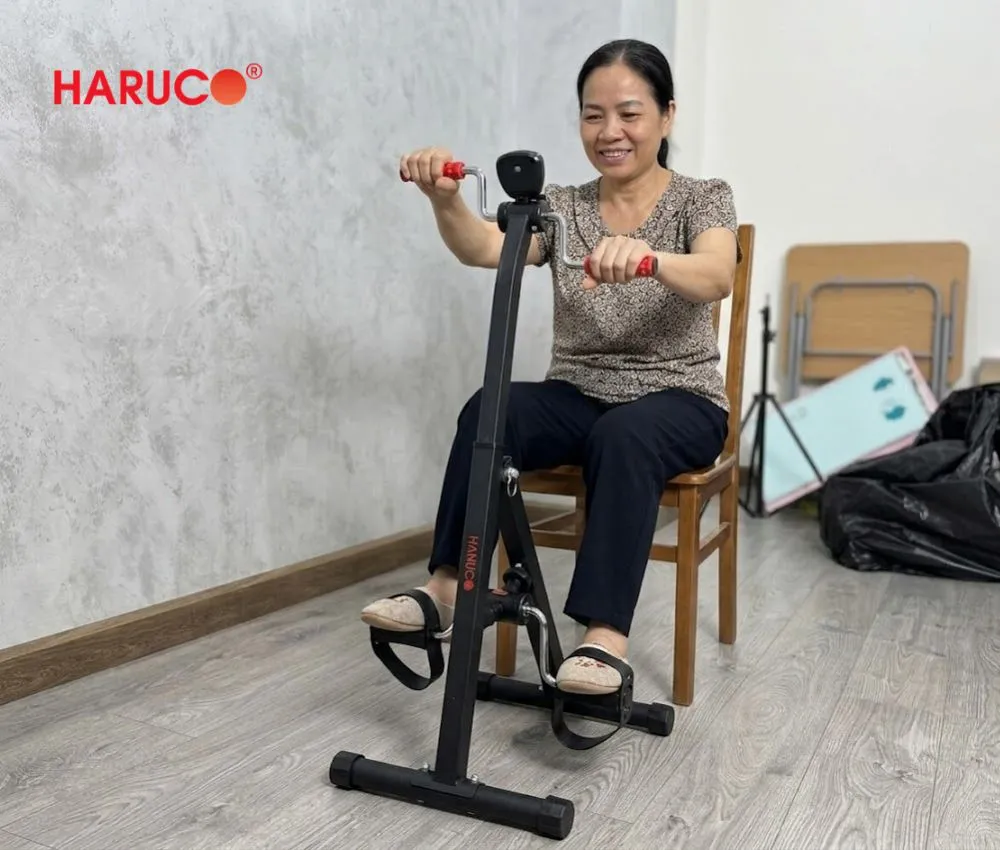 Xe đạp tập tay chân Haruco giúp mẹ rèn luyện thể thao ngay tại nhà