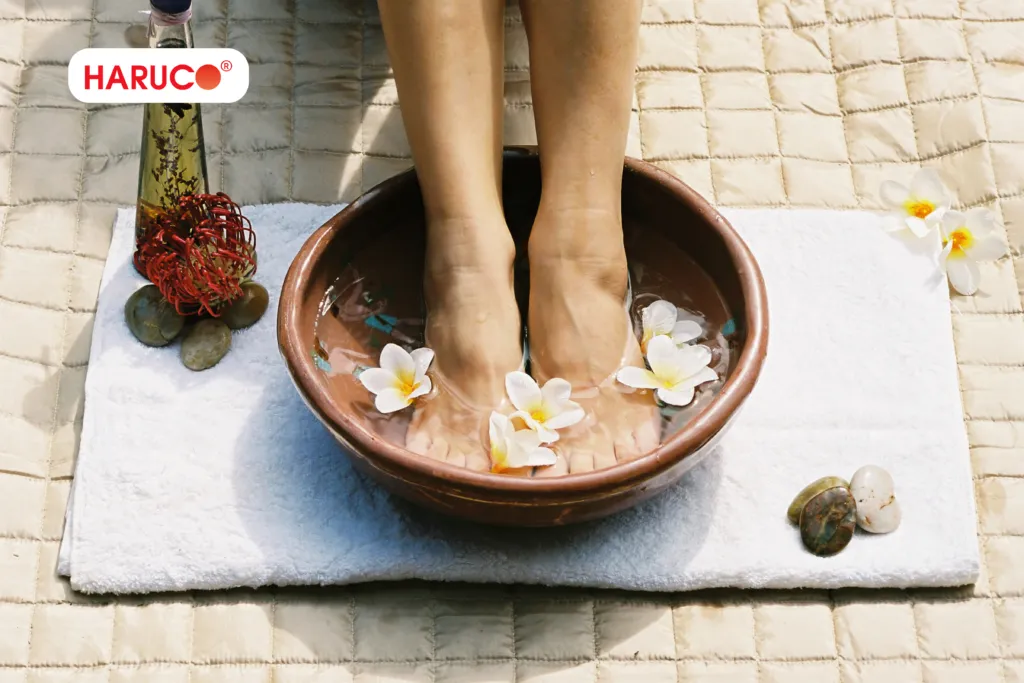 tác dụng của ngâm chân thảo dược