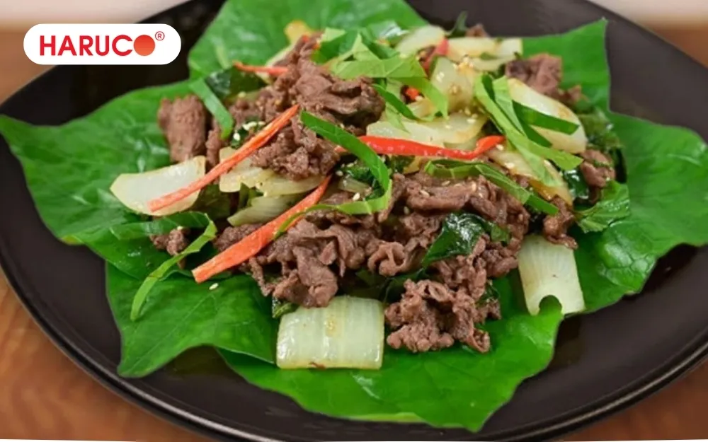 Người mắc bệnh gout không nên ăn thịt bò xào lá lốt