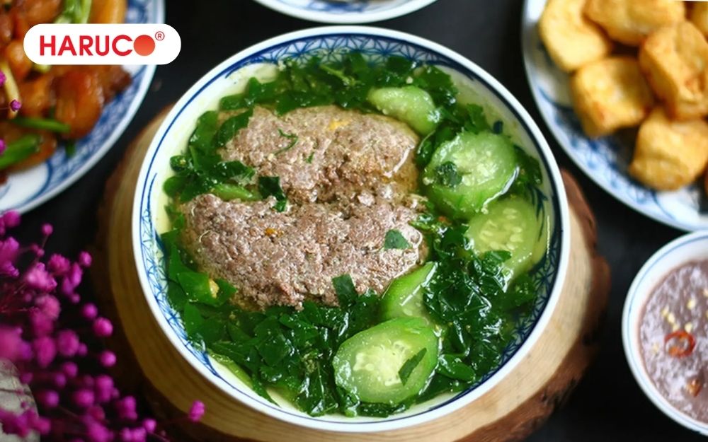 Ăn các món chế biến từ cua đồng khi còn nóng, tránh ăn đồ để qua đêm