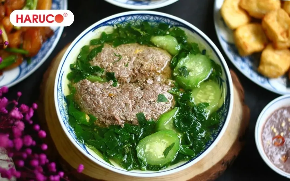 Ăn các món chế biến từ cua đồng khi còn nóng, tránh ăn đồ để qua đêm
