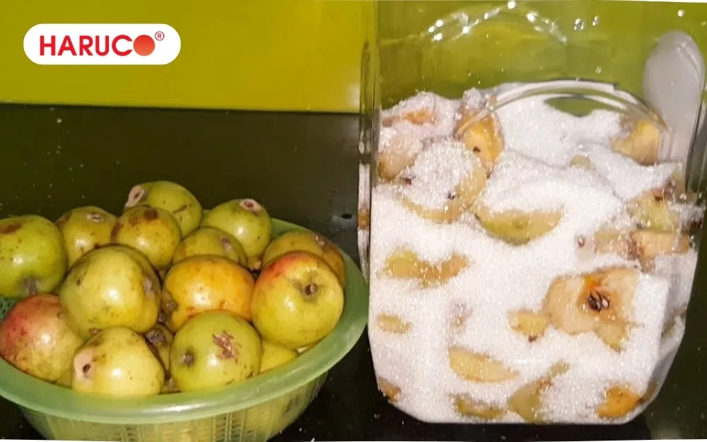 Uống nước táo mèo ngâm đường giúp thư giãn tinh thần, giảm căng thẳng thần kinh