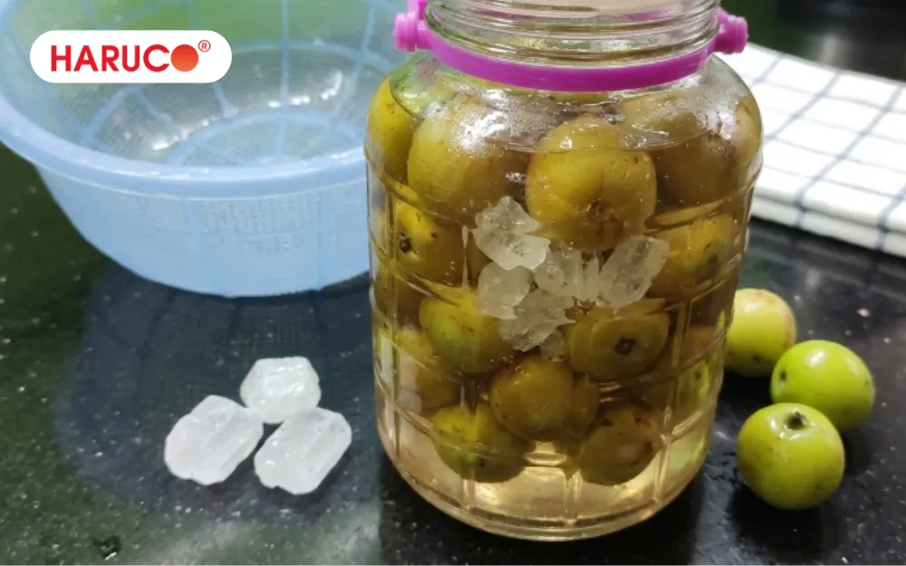 Người thường xuyên đầy bụng, khó tiêu nên uống nước táo mèo ngâm đường phèn